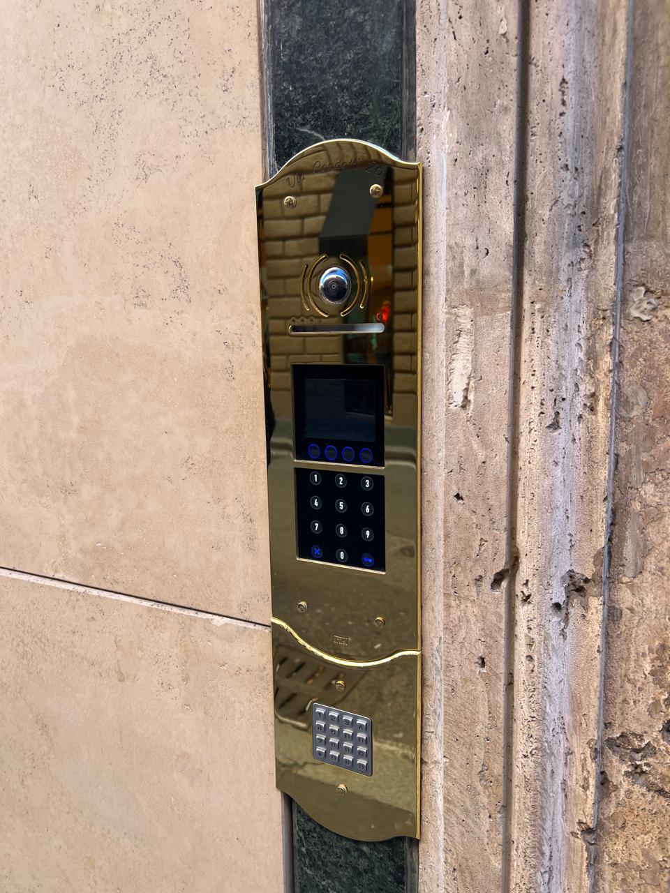 Домофоны  мира 3