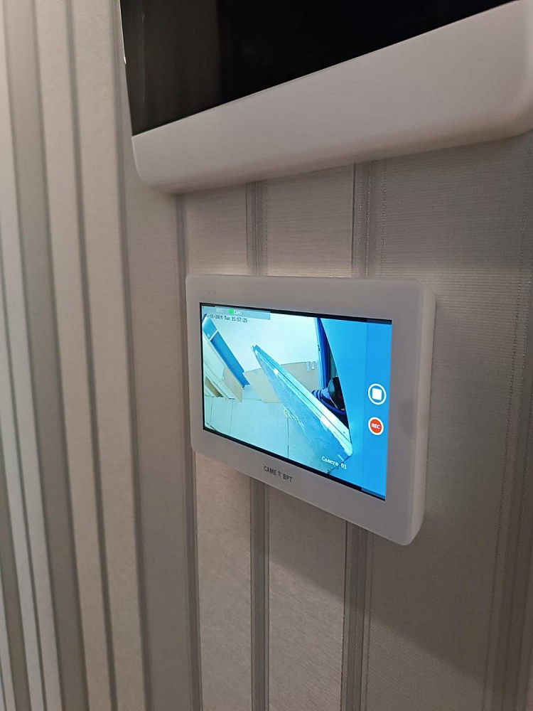 Установка комплектов домофонии с камерой в системе CAME iP360